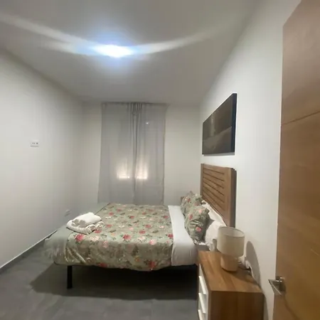 Apartment Familiar Centro-alameda