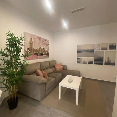 Apartment Familiar Centro-alameda